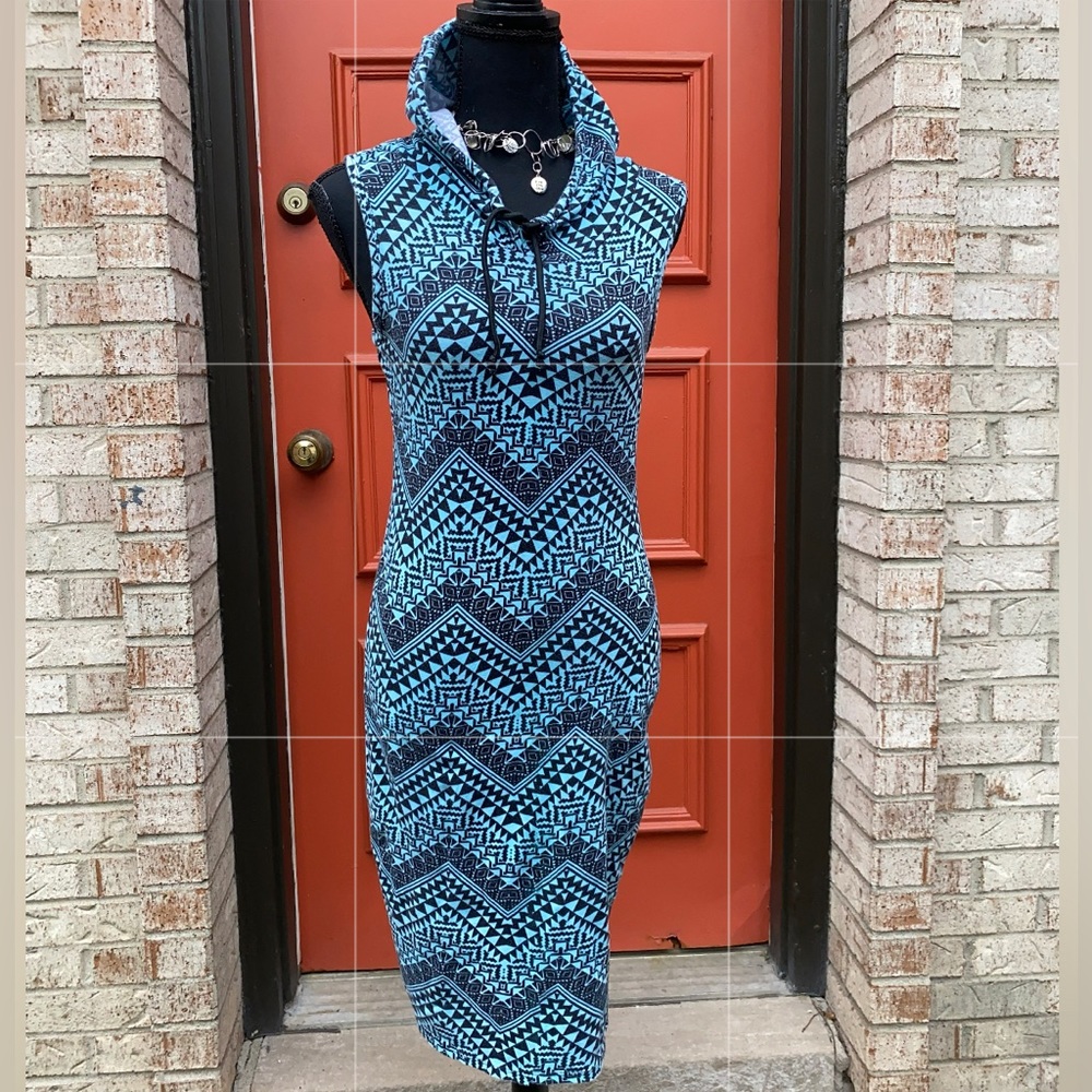 Dress Urban Rose Size L Casual dress RN# 103095 Style # 8838P made in USA